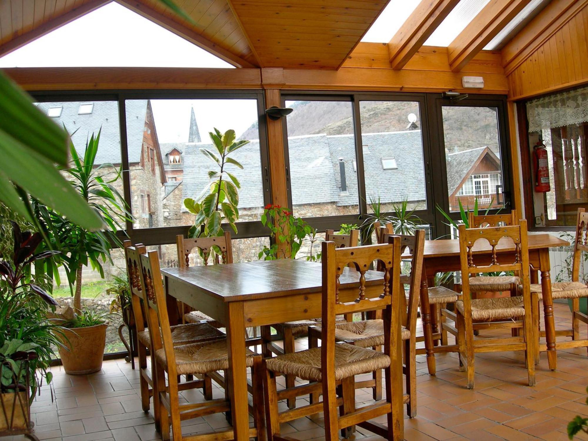 Hosteria Catalana บอสซอสต์ ภายนอก รูปภาพ