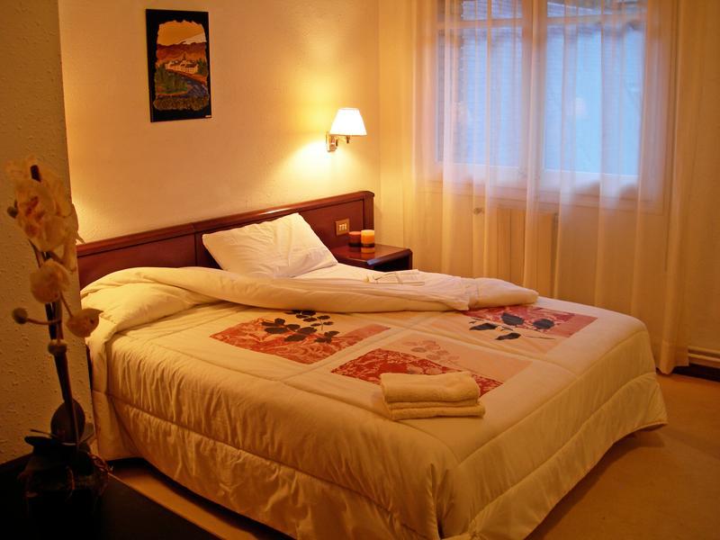 Hosteria Catalana บอสซอสต์ ภายนอก รูปภาพ